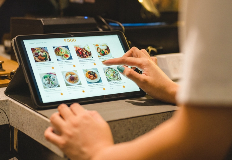 Order-food theme — one of the food looks available for Group Order